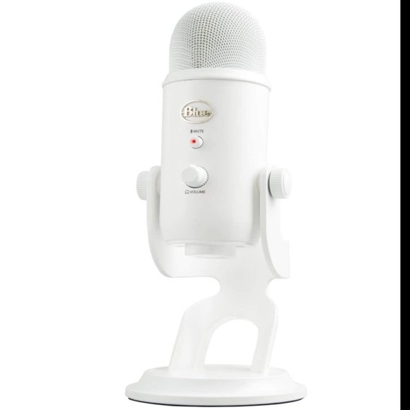 Logitech - Blue Yeti Professional Multi-Pattern USB Condenser Microphone - Picture 1 of 7